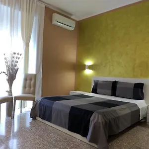 Holidays House Marconi Apartment Rome